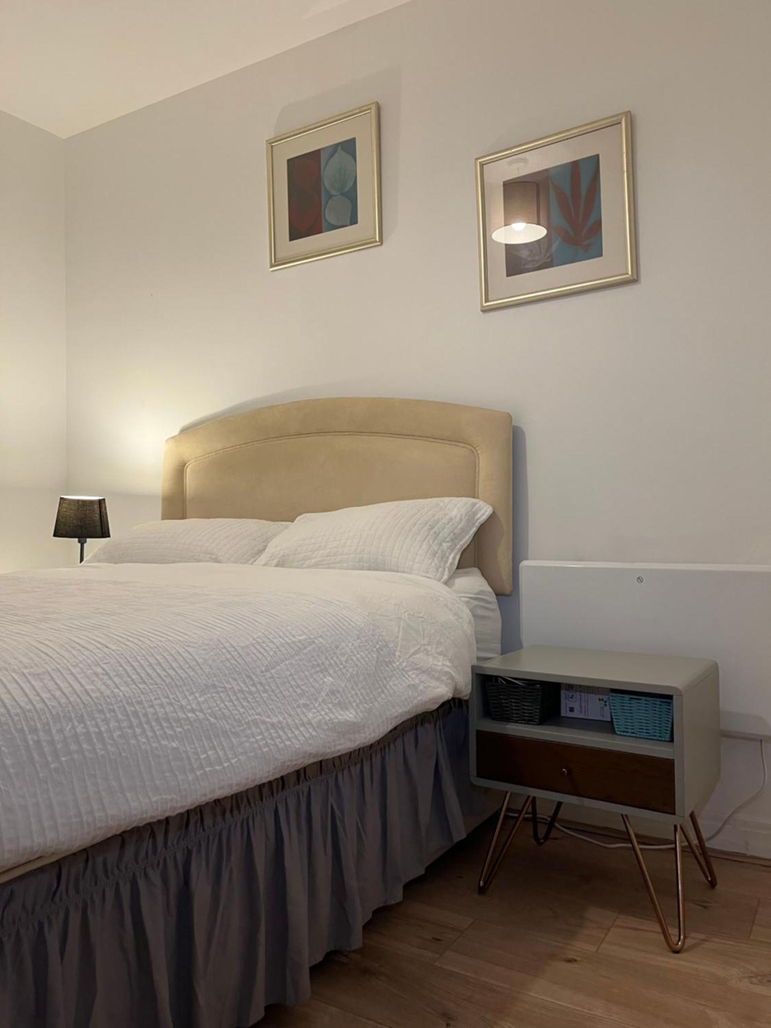 דירות לונדון North Acton Flat מראה חיצוני תמונה