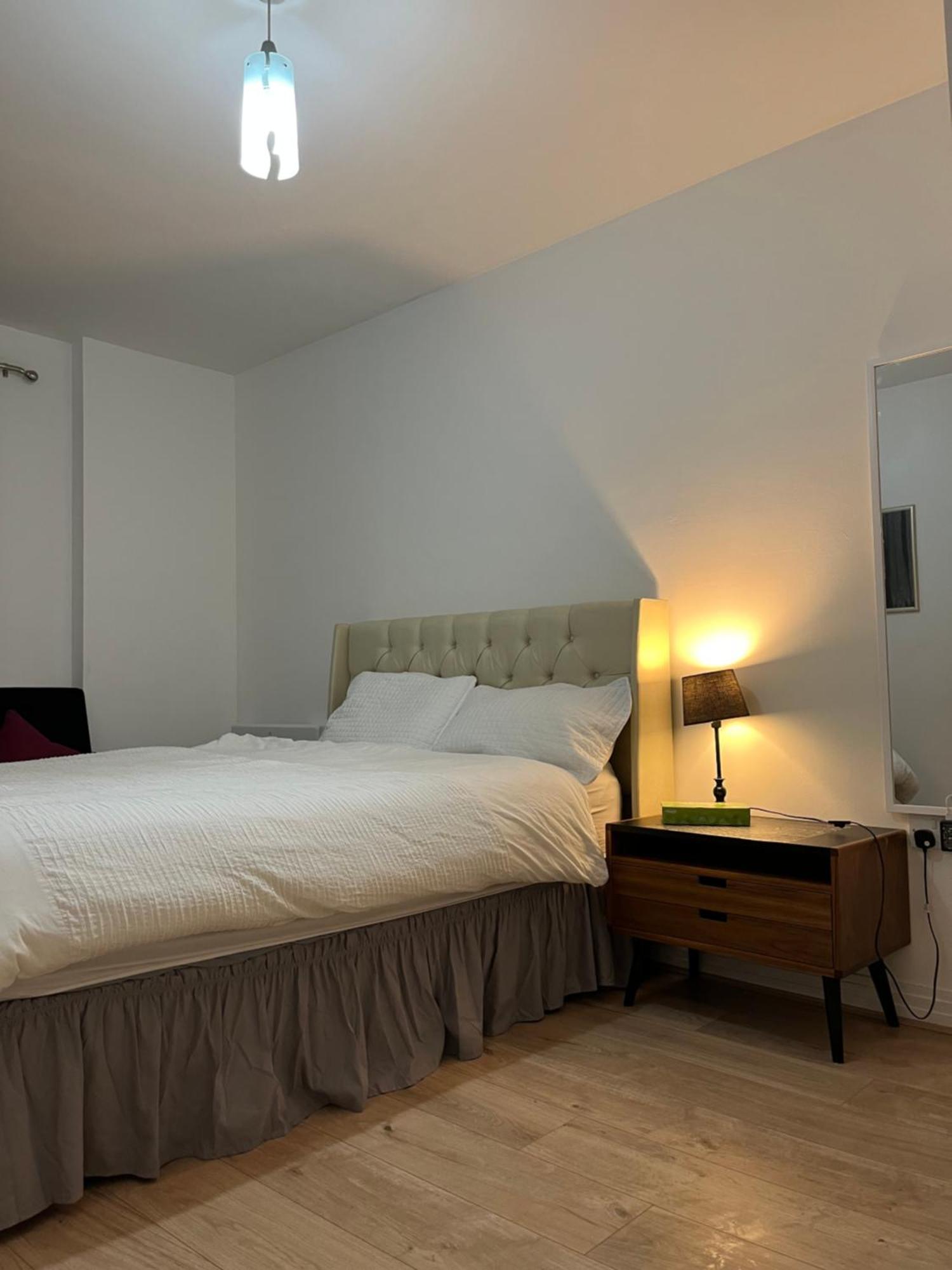 דירות לונדון North Acton Flat מראה חיצוני תמונה